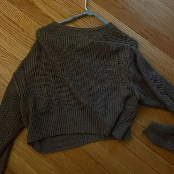 Arizona Jean co cropped sweater - Picture 2 of 5